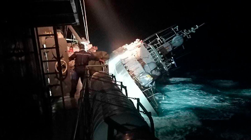 Naufragio de barco militar tailandés deja 31 desaparecidos