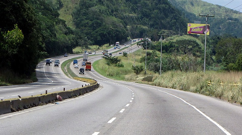 Gobierno nacional mejora vialidad en Autopista Regional del Centro