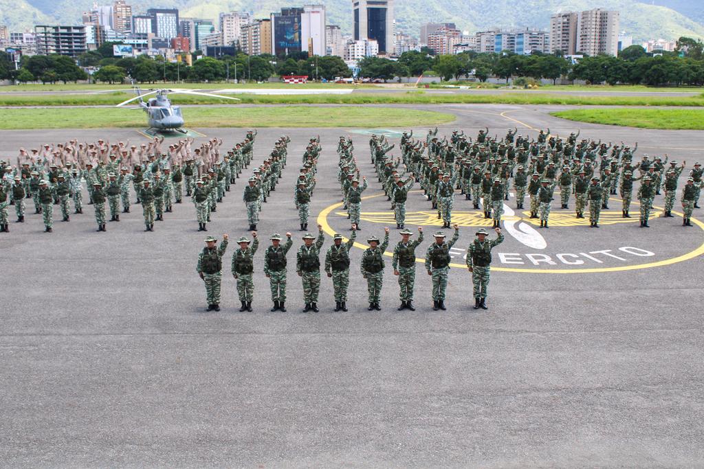 La Fuerza Armada Nacional Bolivariana fortalece a la Milicia Bolivariana.